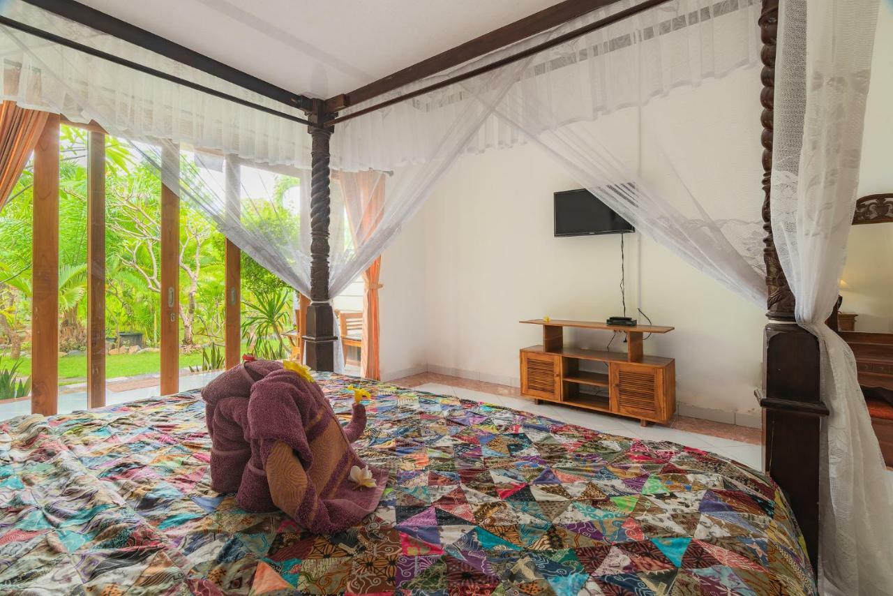 Pondok Wisata Sartaya 2 โลวินา ภายนอก รูปภาพ
