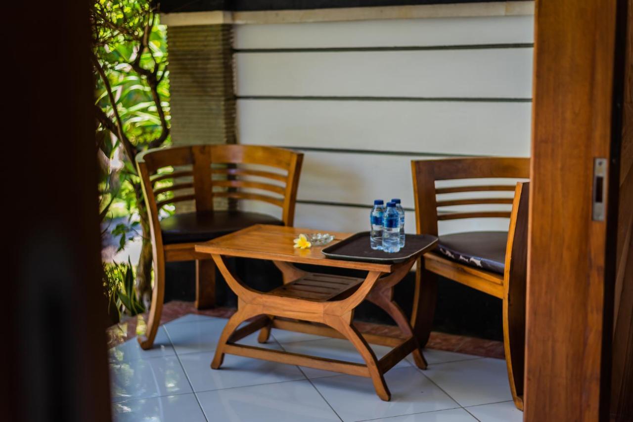 Pondok Wisata Sartaya 2 โลวินา ภายนอก รูปภาพ